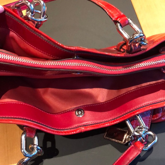 ✨BRAND NEW✨ Coach Leather Purse - Picture 3 of 8